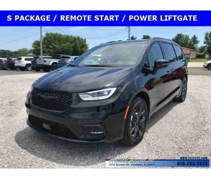 2024 Chrysler Pacifica Touring L is a Black 2024 Chrysler Pacifica Touring Car for Sale in Vandalia IL