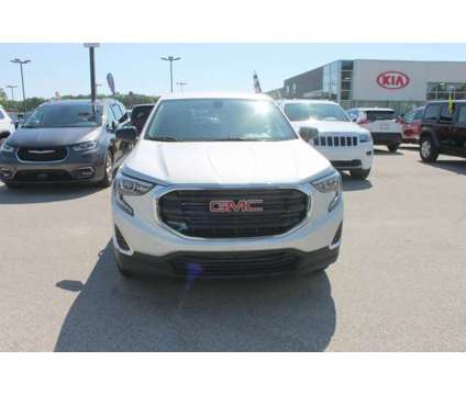 2018 GMC Terrain SLE is a Silver 2018 GMC Terrain SL SUV in Bay City MI