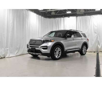 2023 Ford Explorer Limited is a Silver 2023 Ford Explorer Limited SUV in Monroe MI