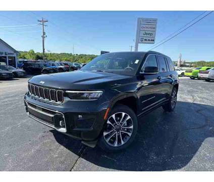 2024 Jeep Grand Cherokee Overland is a Black 2024 Jeep grand cherokee Overland SUV in Branson MO