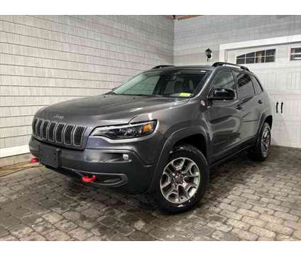 2022 Jeep Cherokee Trailhawk 4x4 is a Grey 2022 Jeep Cherokee Trailhawk SUV in Barre VT