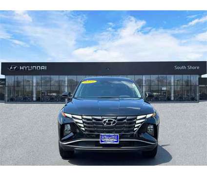 2024 Hyundai Tucson SE is a Black 2024 Hyundai Tucson SE SUV in Valley Stream NY