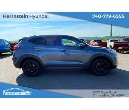 2019 Hyundai Tucson SE is a Grey 2019 Hyundai Tucson SE SUV in Chillicothe OH