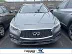 2017 Infiniti QX30 Premium