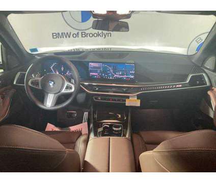 2025 BMW X5 xDrive40i is a Green 2025 BMW X5 4.8is SUV in Brooklyn NY