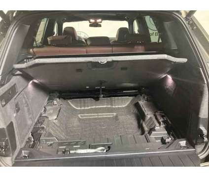 2025 BMW X5 xDrive40i is a Green 2025 BMW X5 4.8is SUV in Brooklyn NY