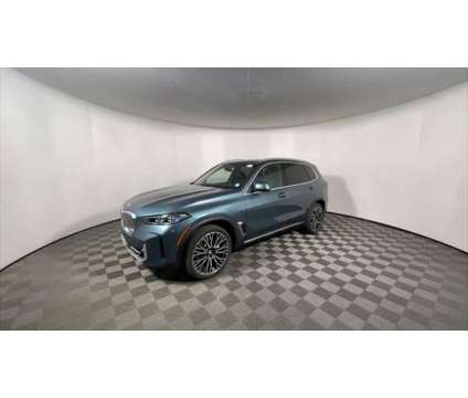 2025 BMW X5 xDrive40i is a Blue 2025 BMW X5 3.0si SUV in Freeport NY