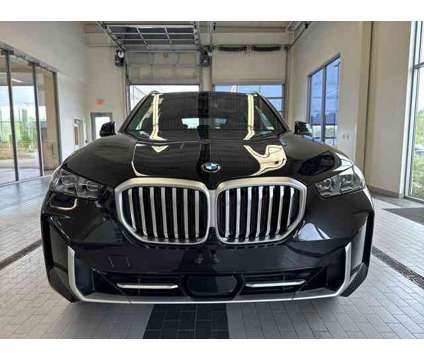 2025 BMW X5 xDrive40i is a Black 2025 BMW X5 4.8is SUV in Westbrook ME