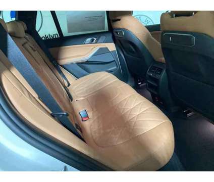 2025 BMW X5 xDrive40i is a White 2025 BMW X5 4.8is SUV in Brooklyn NY