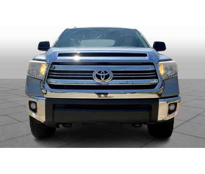 2017UsedToyotaUsedTundraUsedCrewMax 5.5 Bed 5.7L FFV (GS) is a Silver 2017 Toyota Tundra Car for Sale in Kingwood TX
