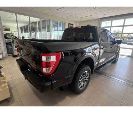 2021UsedFordUsedF-150Used4WD SuperCrew 5.5 Box is a Black 2021 Ford F-150 Car for Sale in Milwaukee WI