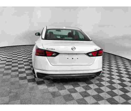 2020UsedNissanUsedAltimaUsedSedan is a White 2020 Nissan Altima Car for Sale in Shelbyville IN
