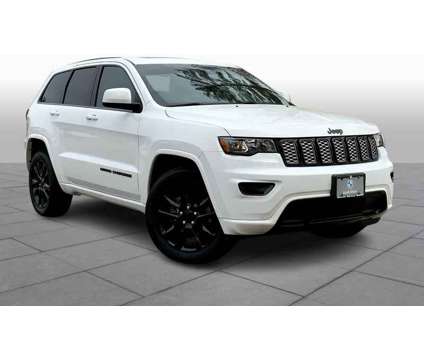 2020UsedJeepUsedGrand CherokeeUsed4x4 is a White 2020 Jeep grand cherokee Car for Sale in Rockland MA