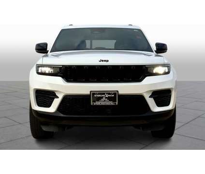 2022UsedJeepUsedGrand CherokeeUsed4x2 is a White 2022 Jeep grand cherokee Car for Sale in Houston TX