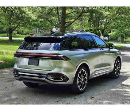 2024 Lincoln Nautilus Reserve is a Silver 2024 Car for Sale in Chambersburg PA