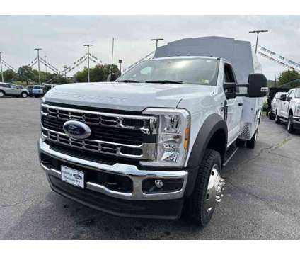2024 Ford Super Duty F-450 KC132M2094 is a White 2024 Ford Car for Sale in Hurricane WV