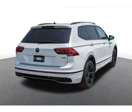 2024 Volkswagen Tiguan SE R-Line Black is a White 2024 Volkswagen Tiguan SE Car for Sale in Utica, NY NY