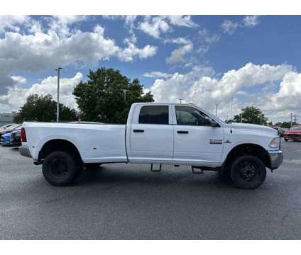 2018 Ram 3500 Tradesman is a White 2018 RAM 3500 Model Tradesman Car for Sale in Southaven MS