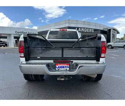 2018 Ram 3500 Tradesman is a White 2018 RAM 3500 Model Tradesman Car for Sale in Southaven MS