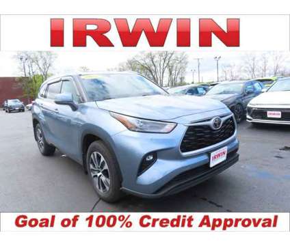 2022 Toyota Highlander XLE is a Blue 2022 Toyota Highlander XLE Car for Sale in Laconia NH