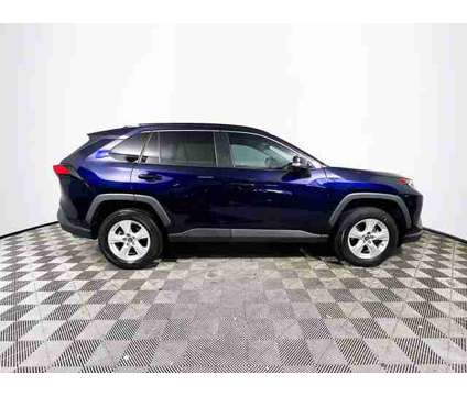 2020 Toyota RAV4 XLE is a 2020 Toyota RAV4 XLE Car for Sale in Tampa FL