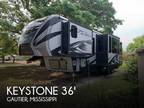 2017 Keystone Keystone Fuzion Toy Hauler Series M-369 36ft