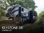 Keystone Keystone Fuzion Toy Hauler Series M-369 Fifth Wheel 2017