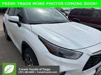 2022 Toyota Highlander White, 9K miles