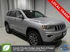 2021 Jeep grand cherokee Silver, 21K miles