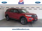 2024 Ford Explorer Red, new