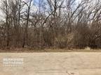 Plot For Sale In Mundelein, Illinois