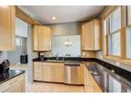 Condo For Sale In Milwaukee, Wisconsin