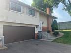 Condo For Sale In Burnsville, Minnesota