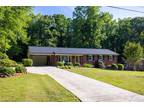 1915 Wellington Road, Burlington, NC 27217