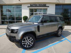 2024 Land Rover Defender Silver, 17 miles