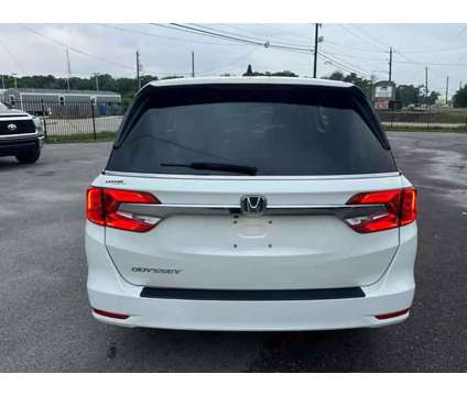 2018 Honda Odyssey for sale is a White 2018 Honda Odyssey Car for Sale in Sugar Land TX