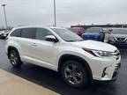 2017 Toyota Highlander Limited Platinum