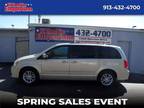 2014 Dodge Grand Caravan Passenger SXT Minivan 4D