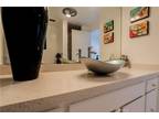 Condo For Sale In Los Angeles, California