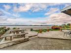 739 Bay Front Ln Oak Harbor, WA