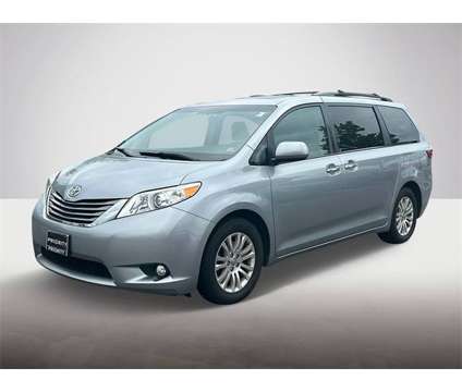 2017 Toyota Sienna XLE is a Silver 2017 Toyota Sienna XLE Car for Sale in Springfield VA