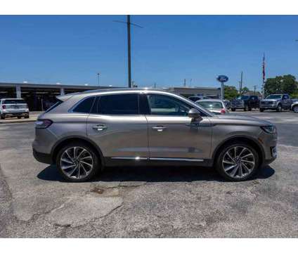 2019 Lincoln Nautilus Reserve is a Brown 2019 Reserve SUV in Nacogdoches TX