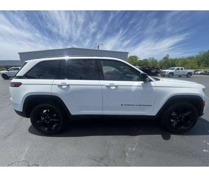 2024 Jeep Grand Cherokee Limited is a White 2024 Jeep grand cherokee Limited SUV in Freeport IL