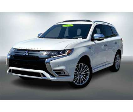 2020 Mitsubishi Outlander PHEV GT is a White 2020 Mitsubishi Outlander GT SUV in Kansas City KS