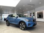 2024 Volvo XC40 B5 Plus Bright Theme