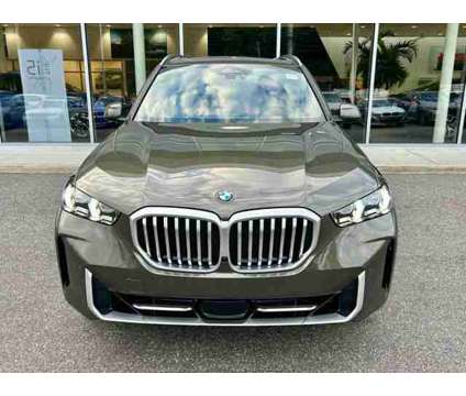 2025 BMW X5 xDrive40i is a Green 2025 BMW X5 4.6is SUV in Huntington Station NY