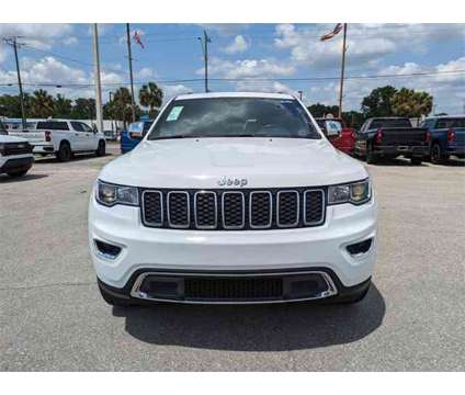 2022 Jeep Grand Cherokee WK Limited is a White 2022 Jeep grand cherokee Limited SUV in Lake City FL