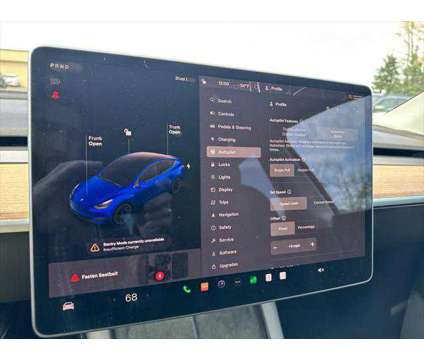 2022 Tesla Model Y Long Range Dual Motor All-Wheel Drive is a Blue 2022 Station Wagon in Everett WA
