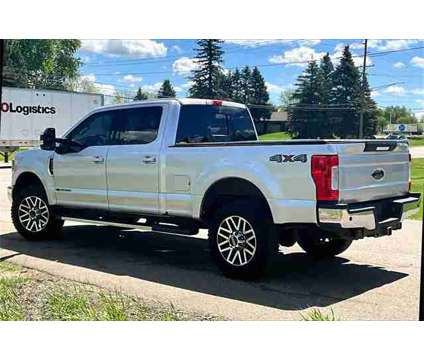 2019 Ford F-350SD Lariat is a Silver 2019 Ford F-350 Lariat Truck in Ortonville MI