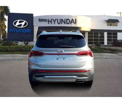 2022 Hyundai Santa Fe SEL is a Silver 2022 Hyundai Santa Fe SUV in Delray Beach FL